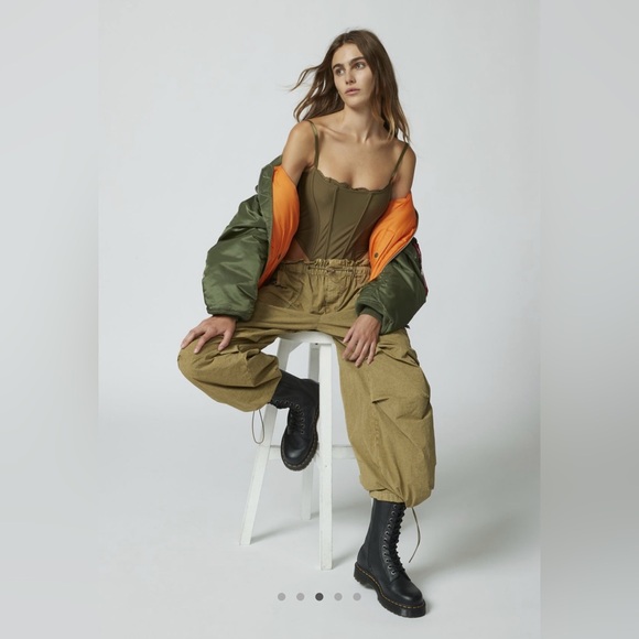 NWT Urban Outfitters Sloan Nylon Balloon Pants - Picture 5 of 13